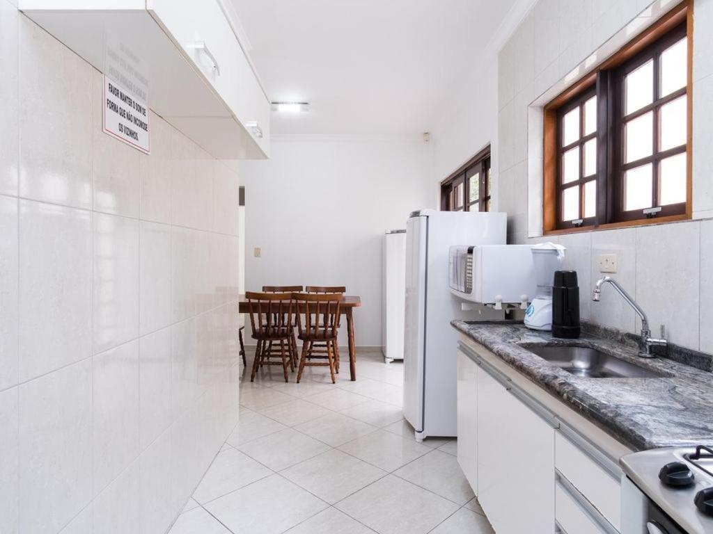 Casa Ampla E Arejada, Com Piscina E Churrasqueira - 03 Casa de férias