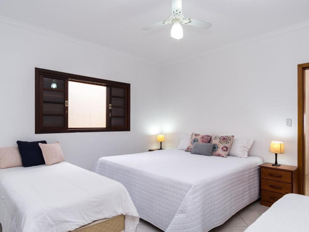 Casa Ampla E Arejada, Com Piscina E Churrasqueira - 03